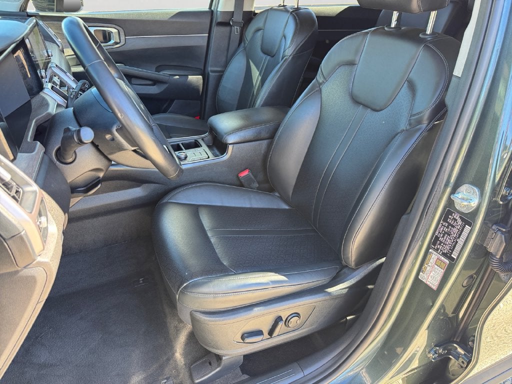 2023 Kia Sorento X-Line S Panoramic Sunroof