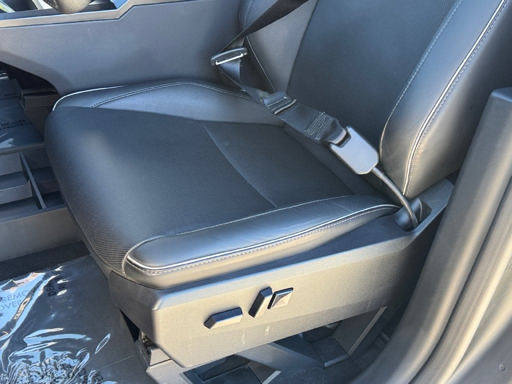 2024 Tesla Cybertruck Dual Motor