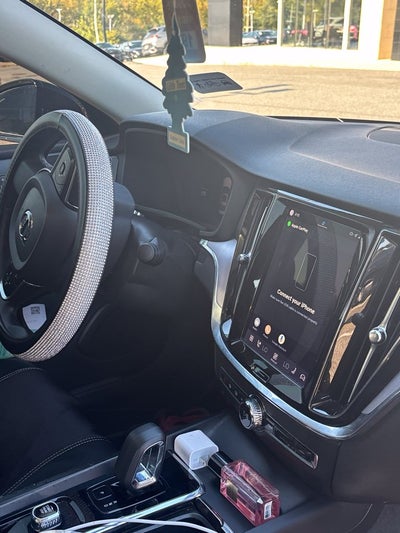 2024 Volvo S60 B5 Core Dark Theme