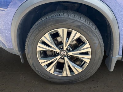2021 Nissan Rogue SV Panoramic Moonroof