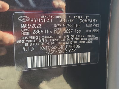 2023 Genesis G80 2.5T