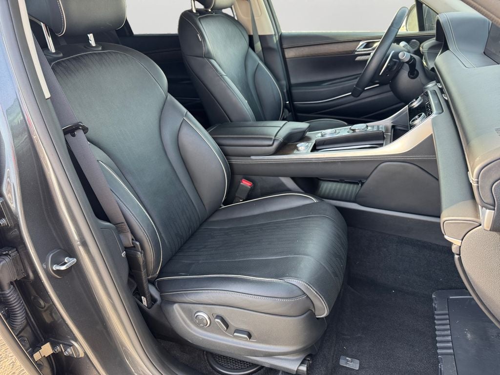 2023 Genesis GV80 2.5T
