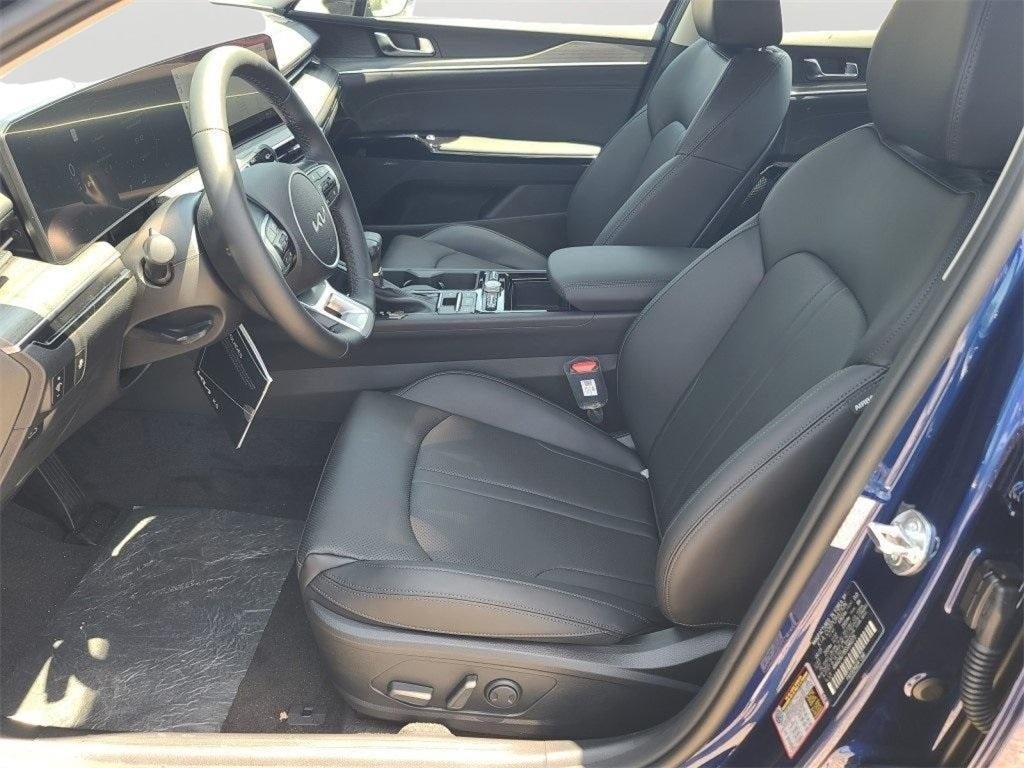 2025 Kia K5 EX