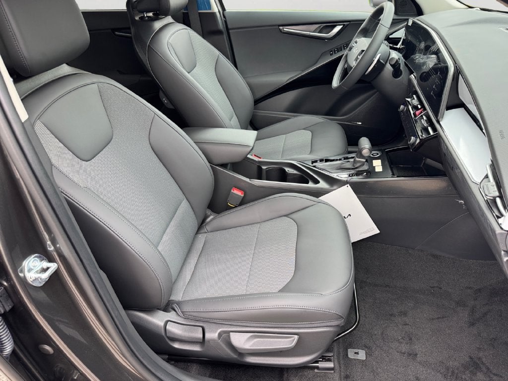 2026 Kia Niro EX