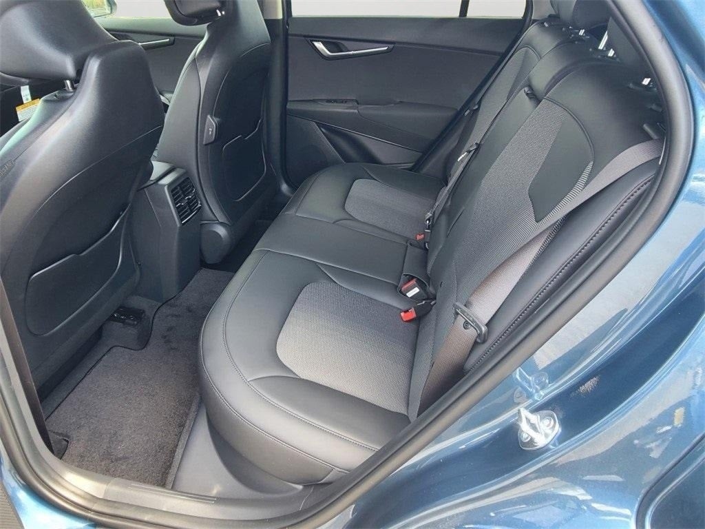 2025 Kia Niro Plug-In Hybrid EX