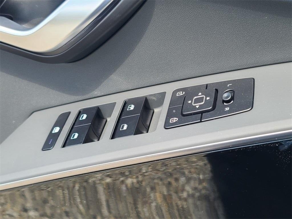 2025 Kia Niro Plug-In Hybrid EX