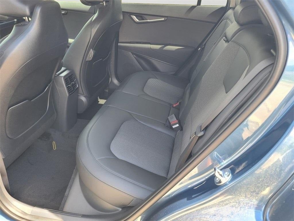 2025 Kia Niro Plug-In Hybrid EX