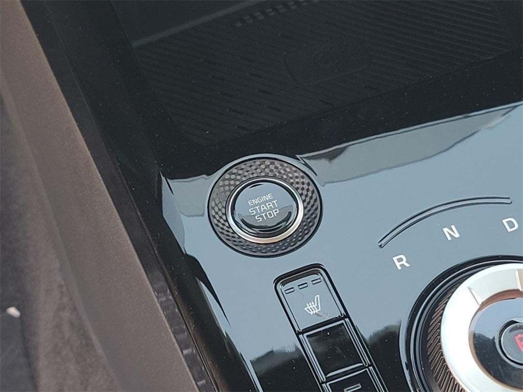 2025 Kia Niro Plug-In Hybrid EX