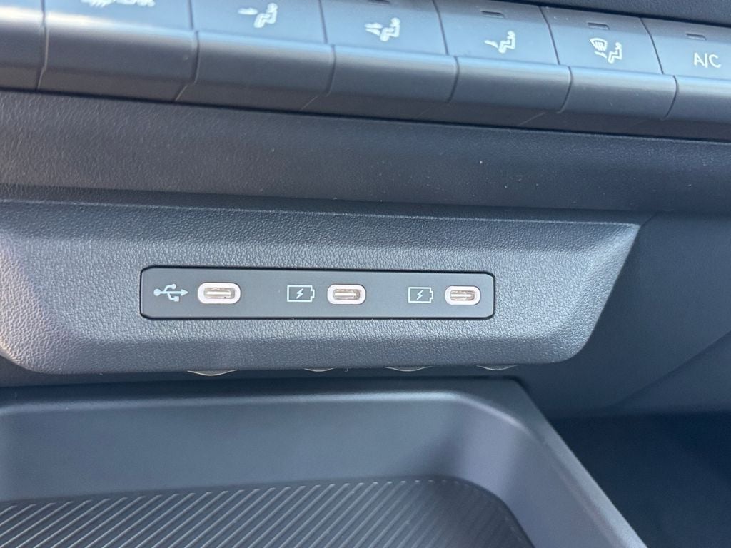 2027 Kia Seltos LX
