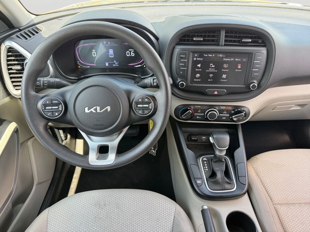 2024 Kia Soul LX Technology Package