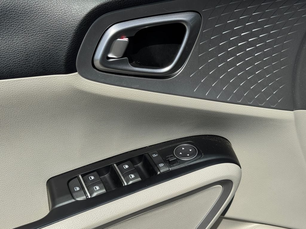 2024 Kia Soul LX Technology Package