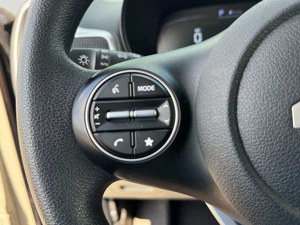 2024 Kia Soul LX Technology Package