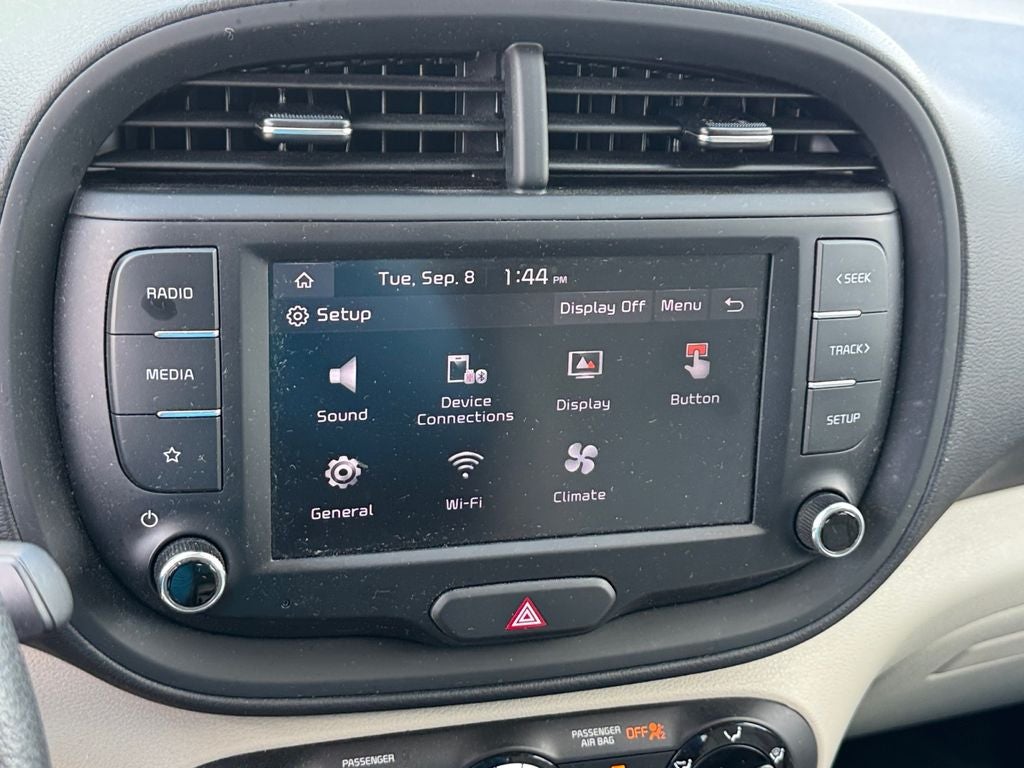 2024 Kia Soul LX Technology Package