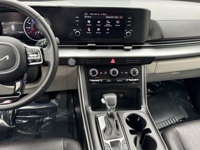 2023 Kia Carnival LX