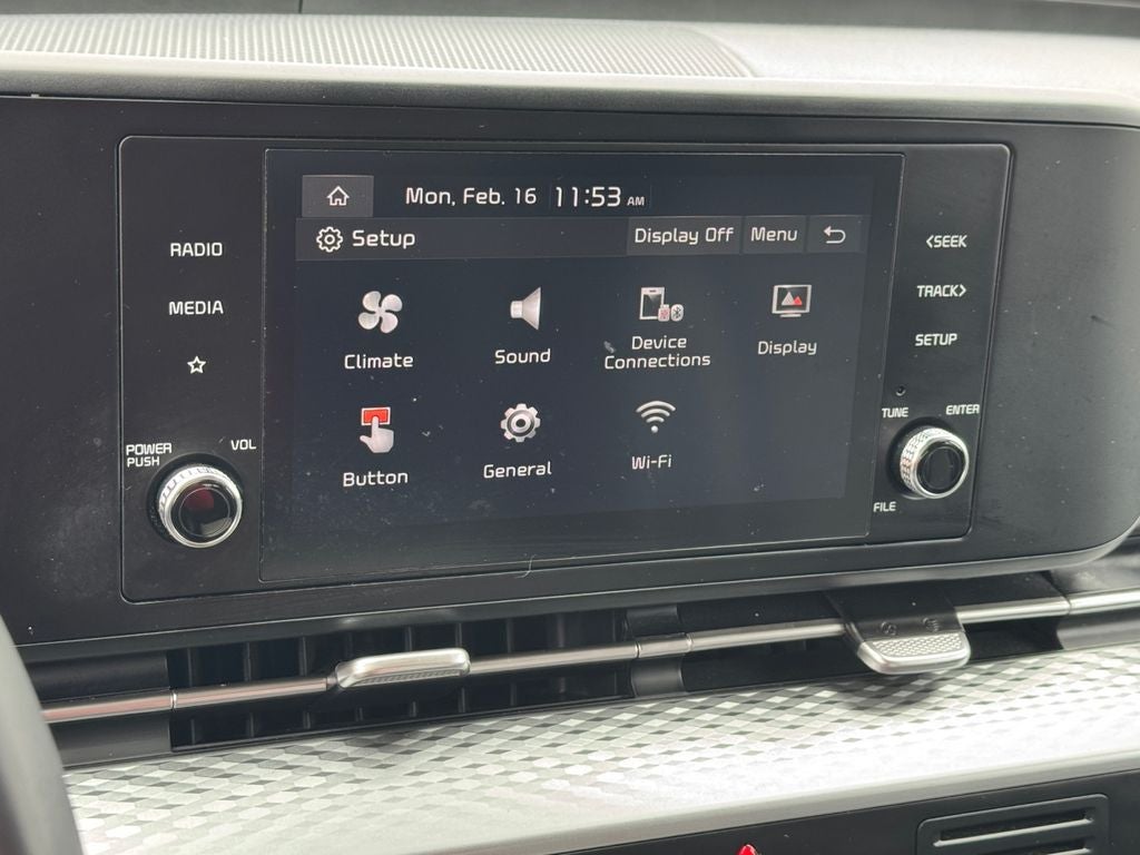 2023 Kia Carnival LX