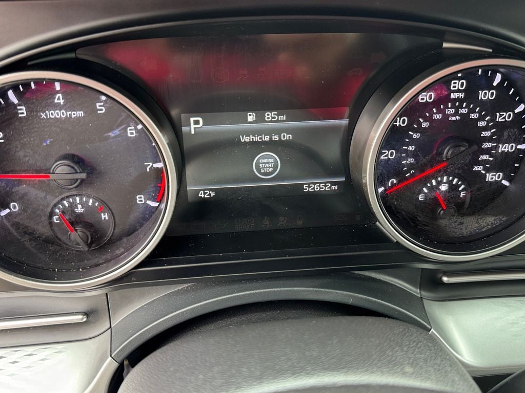 2023 Kia Carnival LX