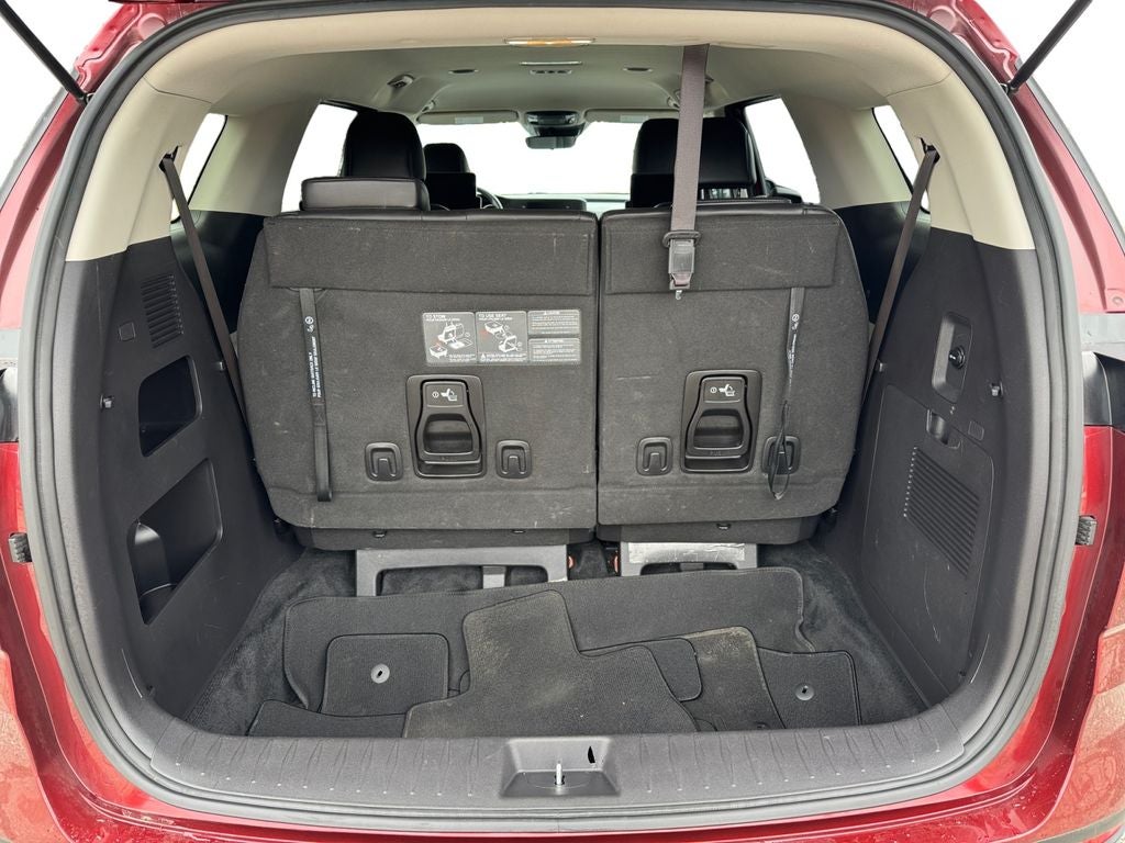 2023 Kia Carnival LX