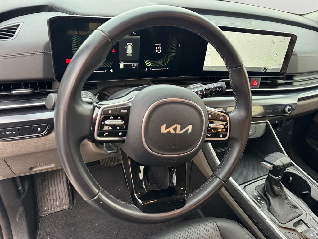 2025 Kia Carnival LXS