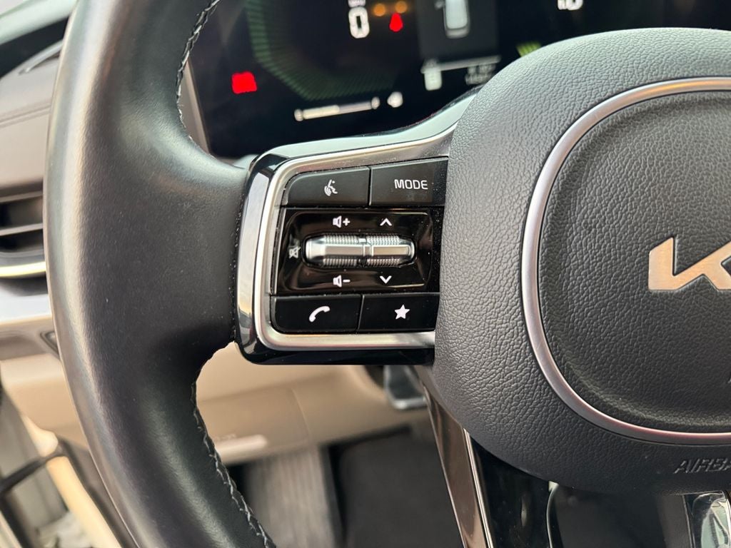 2025 Kia Carnival LXS