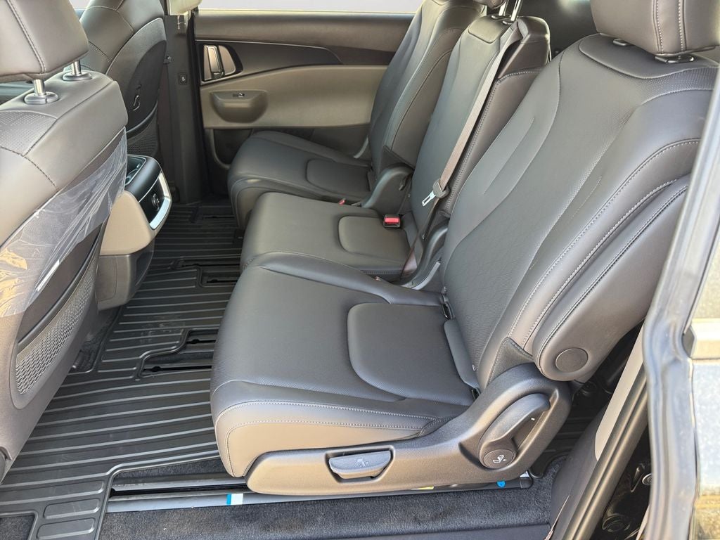 2026 Kia Carnival Hybrid LXS