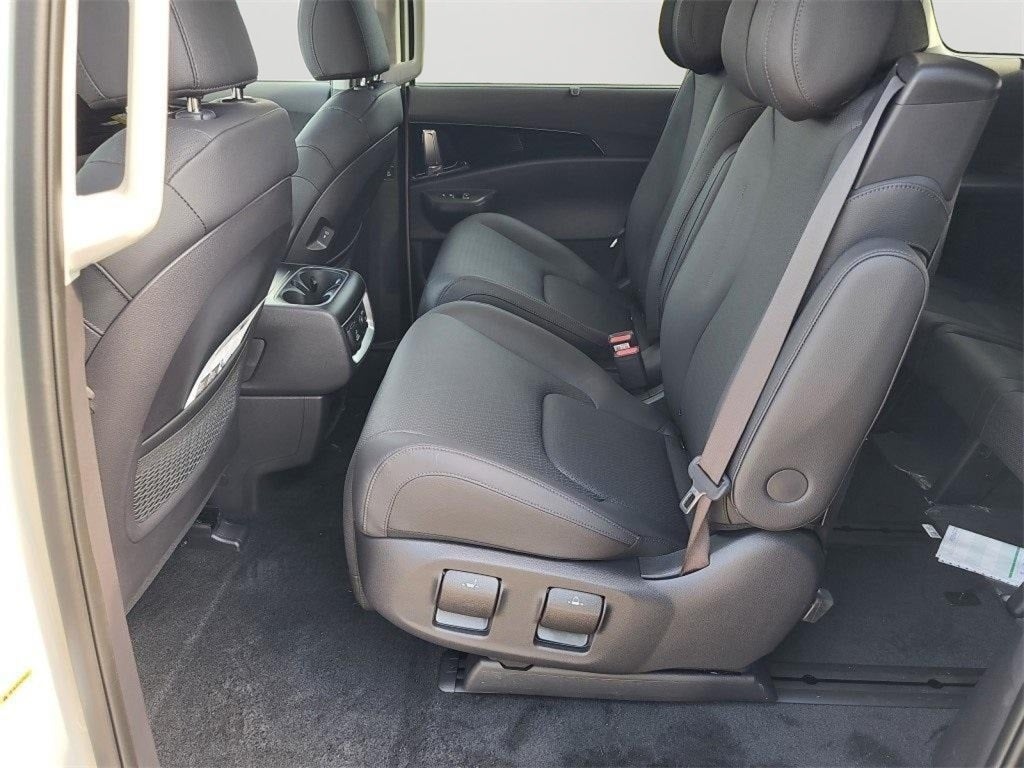 2025 Kia Carnival SX Prestige