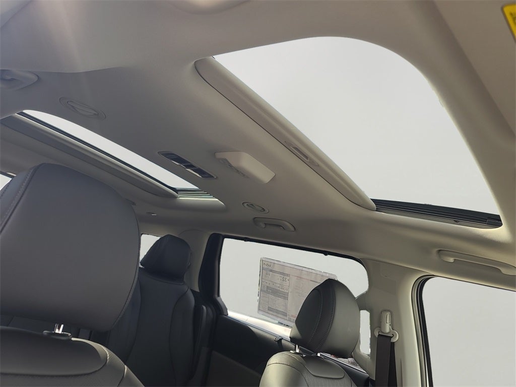 2026 Kia Carnival Hybrid SX