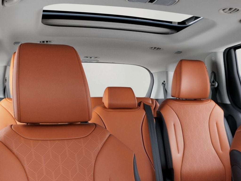 2027 Kia Carnival Hybrid SX