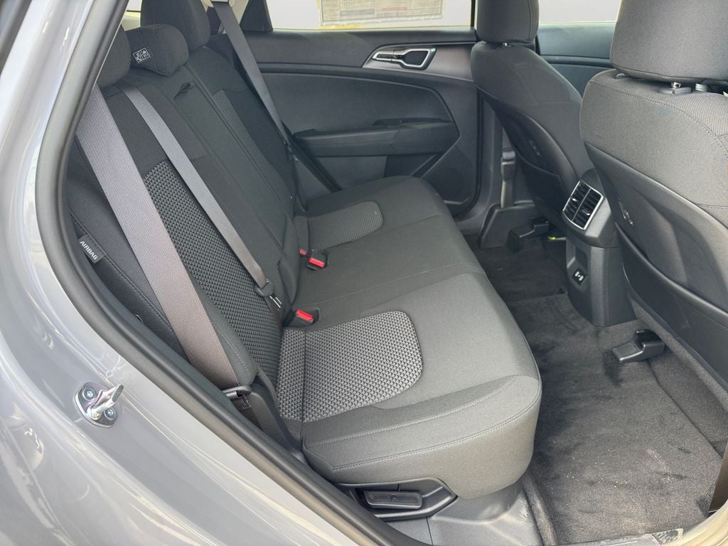 2026 Kia Sportage Hybrid S