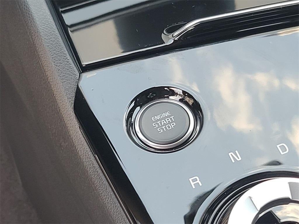 2025 Kia Sportage Plug-In Hybrid X-Line