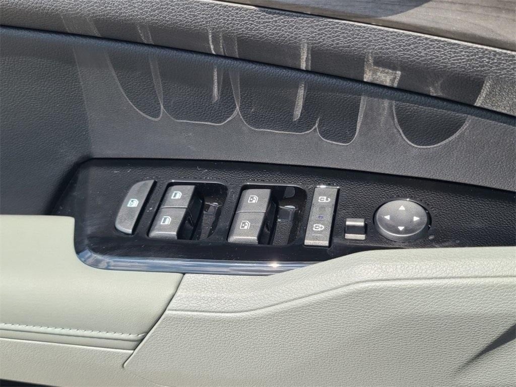 2025 Kia Sportage Plug-In Hybrid X-Line