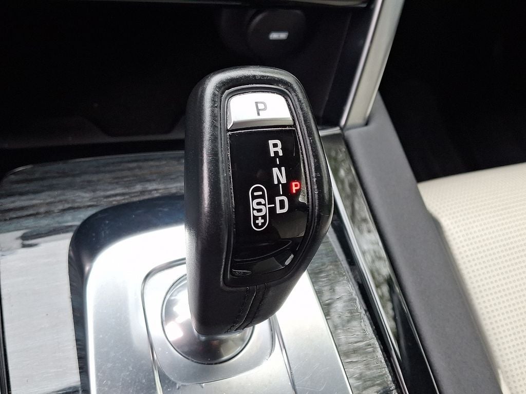 2020 Land Rover Discovery Sport SE R-Dynamic