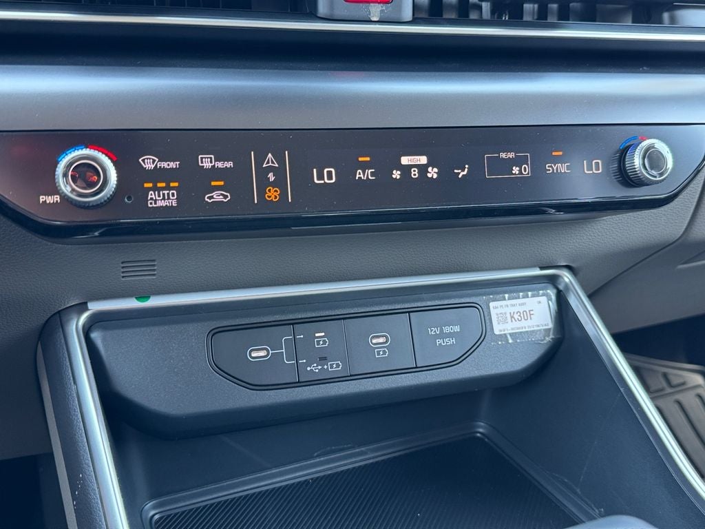 2026 Kia Carnival LXS