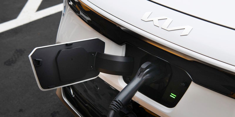 2023 Kia Niro EV Charging Temple Hills, MD