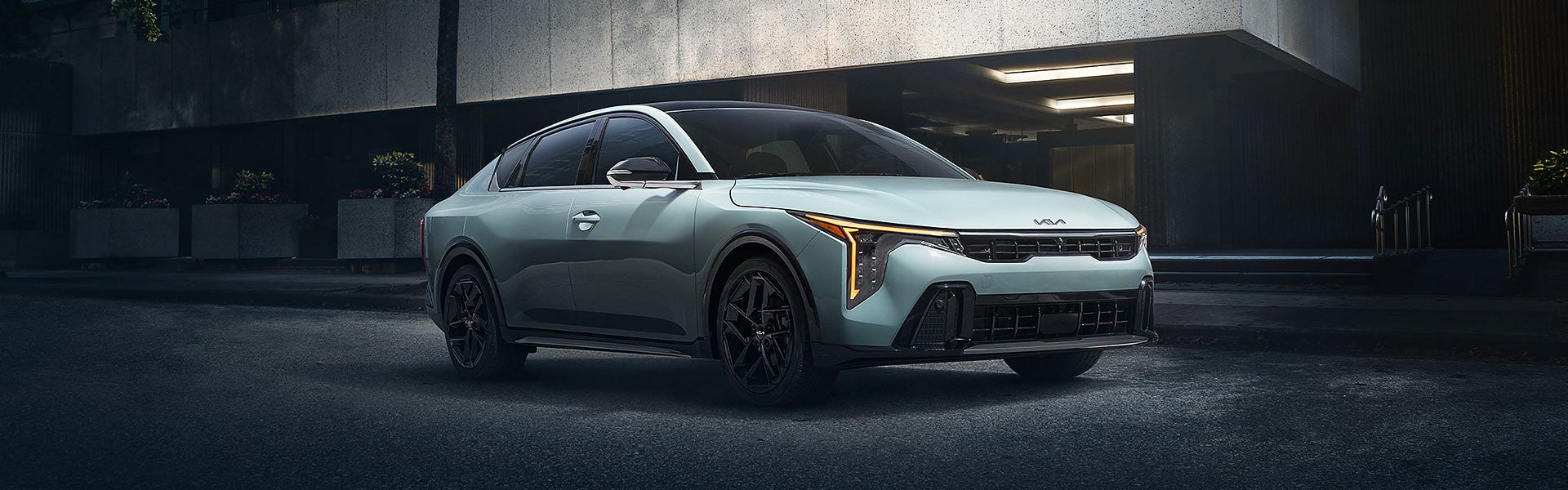 Side of All-New 2025 Kia K4 Temple Hills, MD