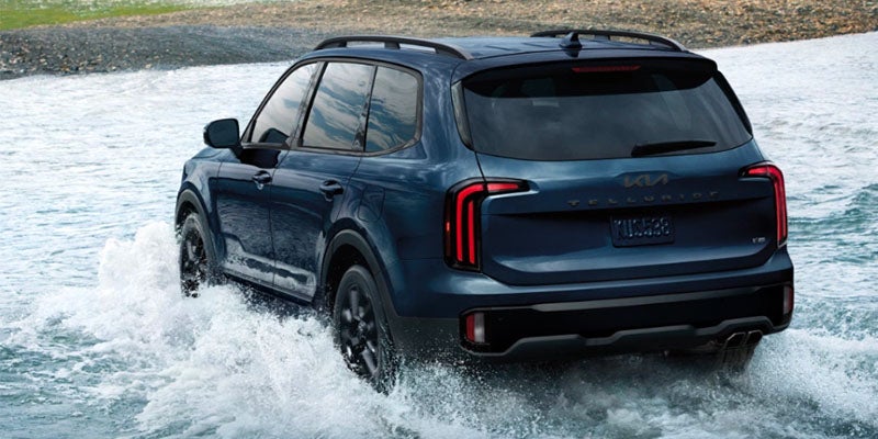 2025 Kia Telluride Going Through Water Temple Hills, MD